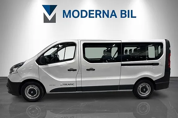 Renault Trafic 2017 photo 2