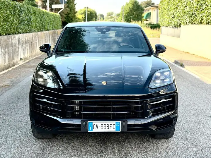 Porsche Cayenne 2024 photo 3