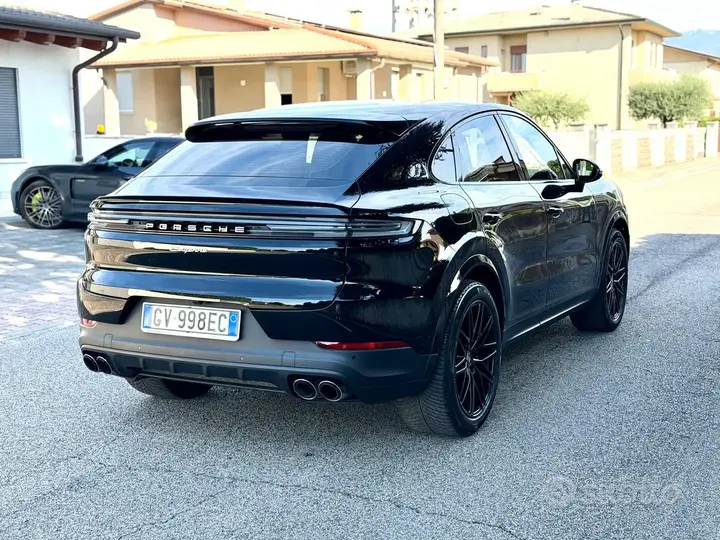 Porsche Cayenne 2024 photo 4