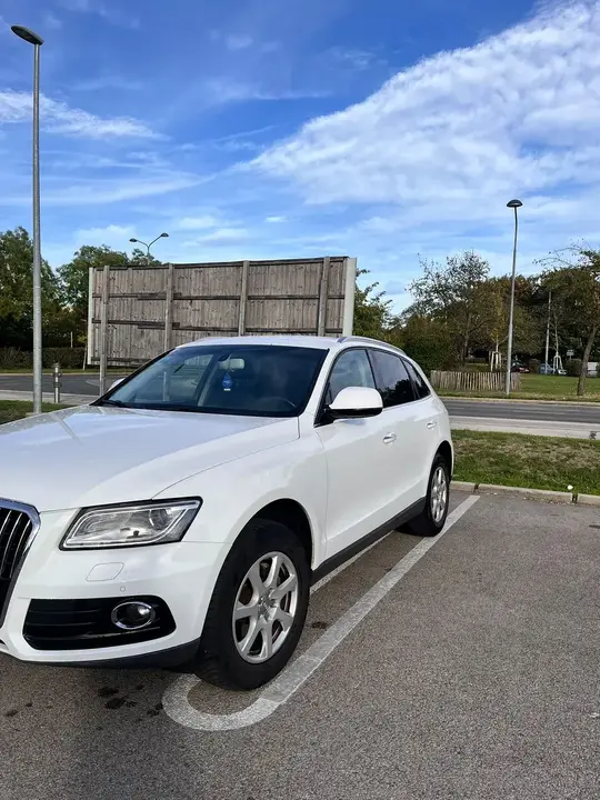 Audi Q5 2015 photo 2