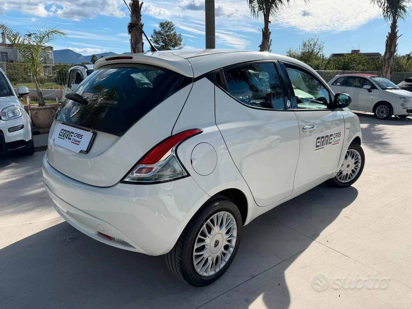 Lancia Ypsilon 2016 photo 5