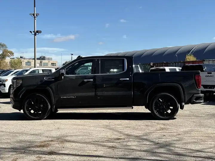 GMC Sierra 1500 2026 photo 4