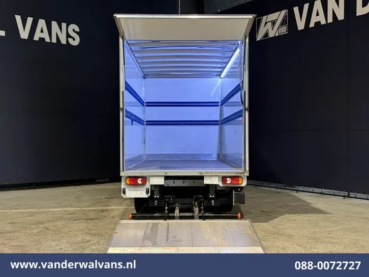 Renault Master 2024 photo 2