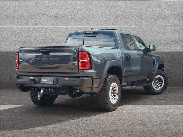 Dodge Ram 1500 2024 photo 2
