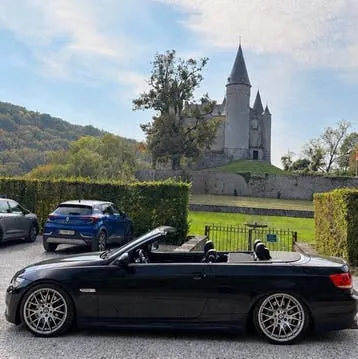 BMW 320I