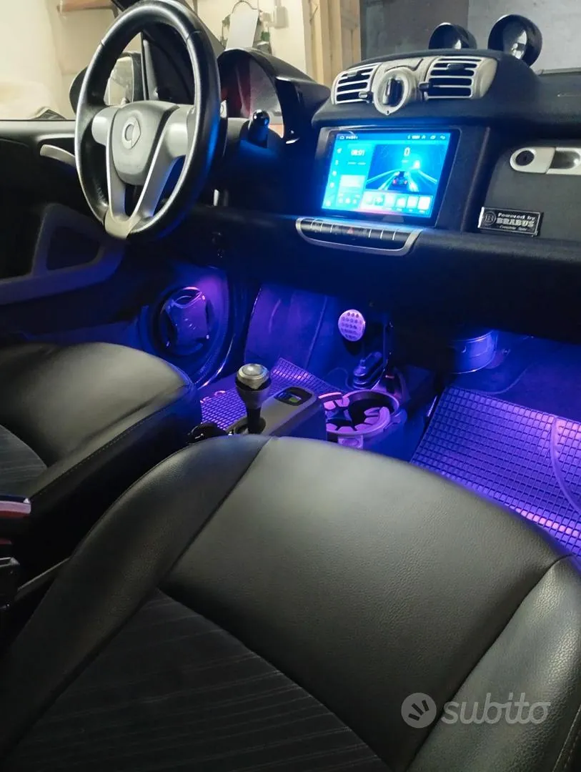 Smart Fortwo 2011 photo 5