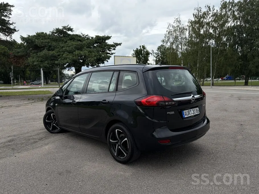 Opel Zafira 2012 photo 5