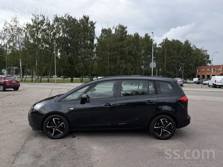 Opel Zafira 2012 photo 3