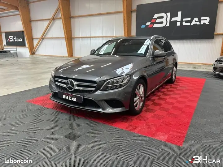 Mercedes-Benz C-Class 2020 photo 3