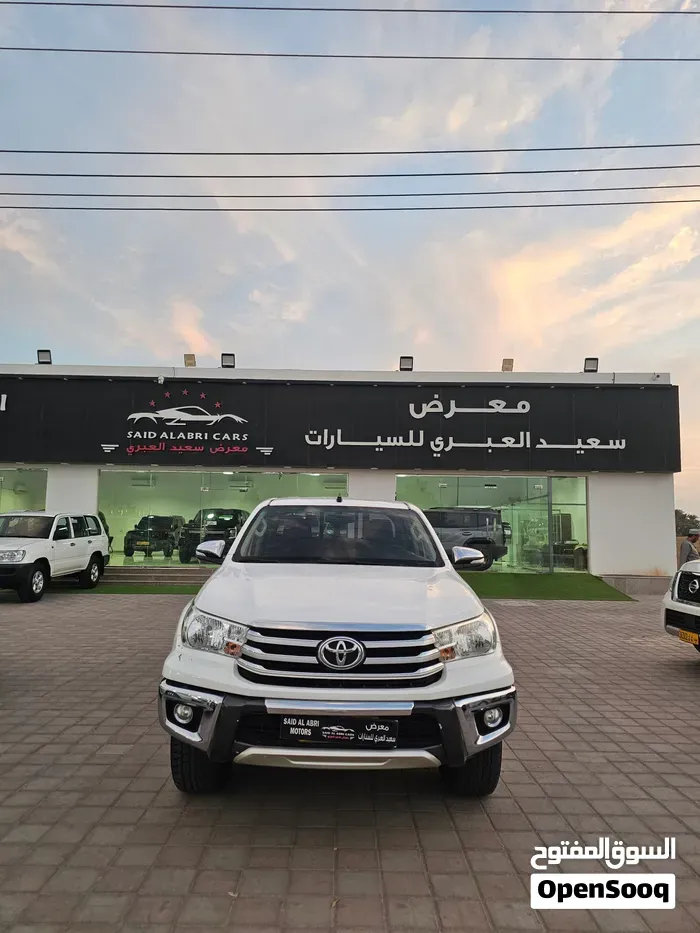 Toyota Hilux 2017 photo 2