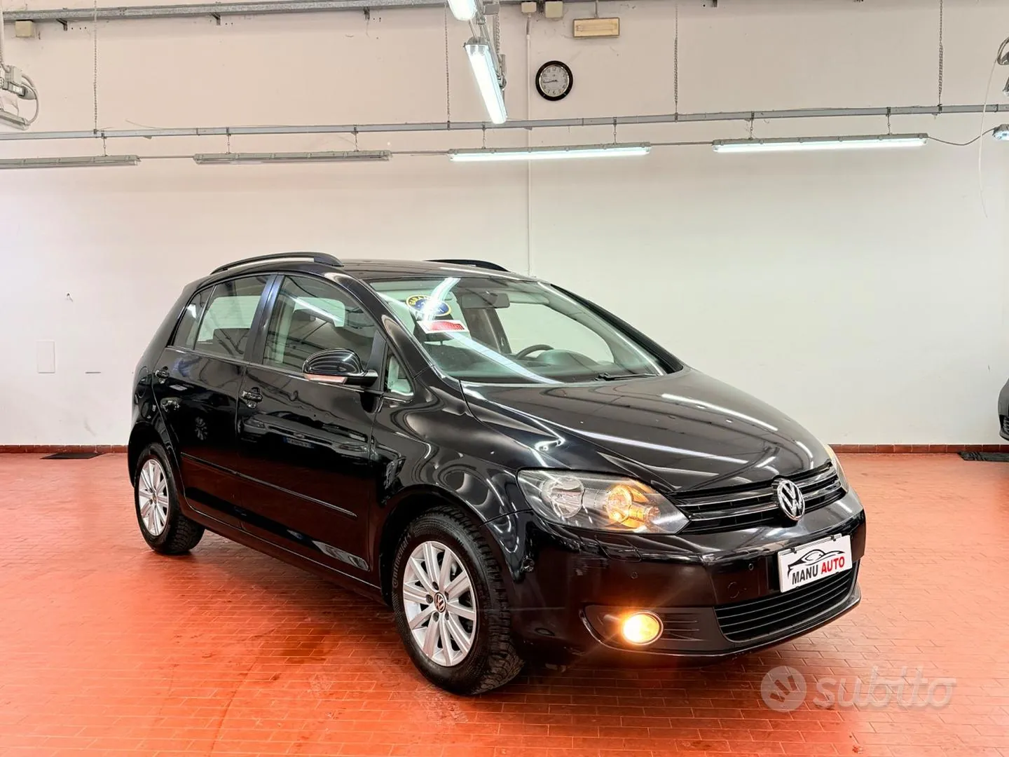 Volkswagen Golf Plus 2011 photo 2