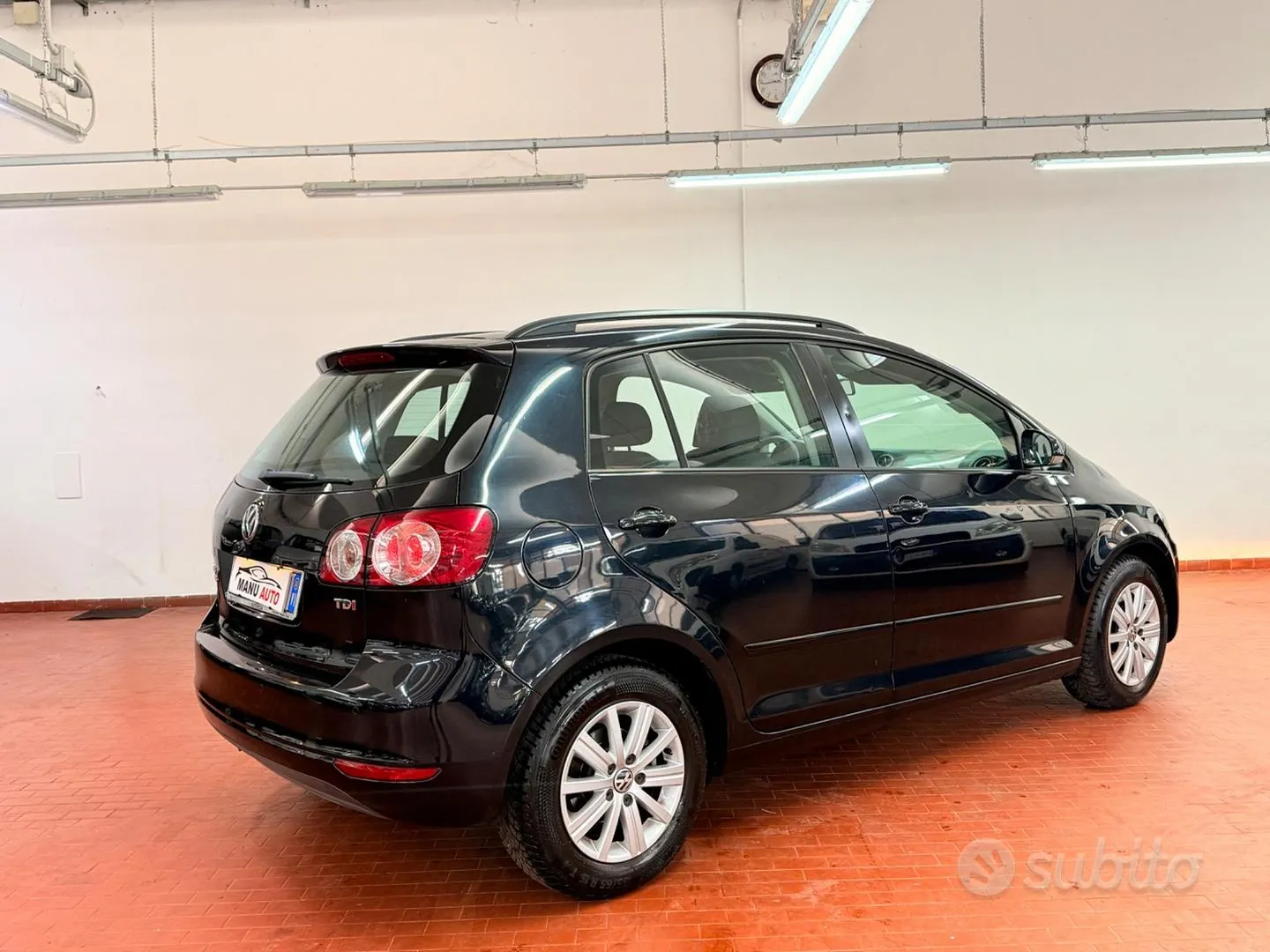Volkswagen Golf Plus 2011 photo 3