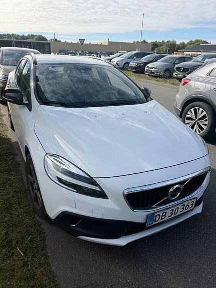Volvo V40 Cross Country 2018 photo 3