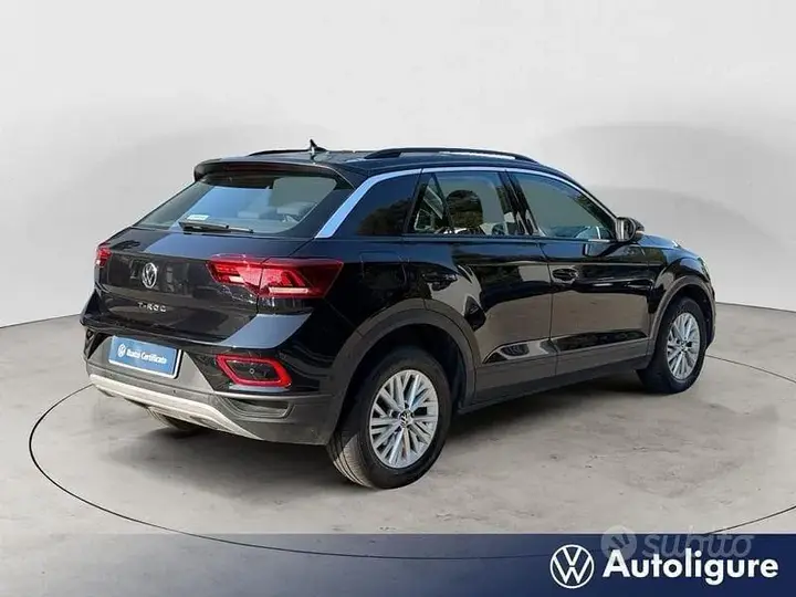Volkswagen T-Roc 2023 photo 4
