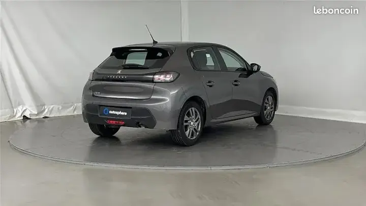 Peugeot 208 2021 photo 5