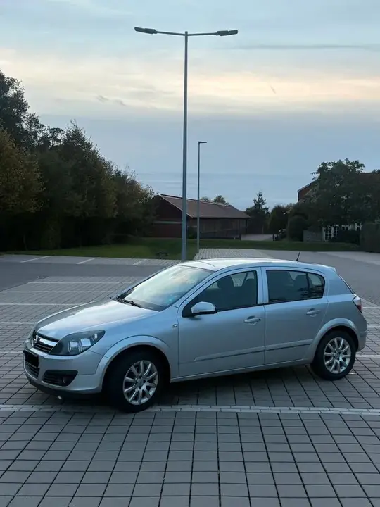 Opel Astra H