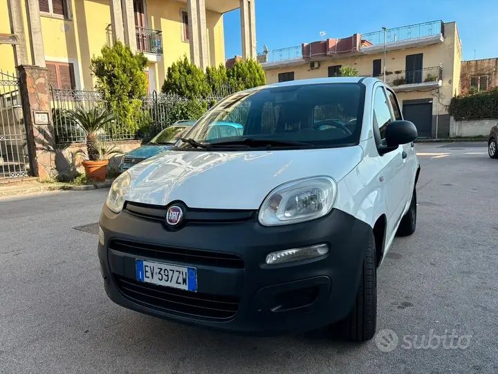 Fiat Panda 2013 photo 2