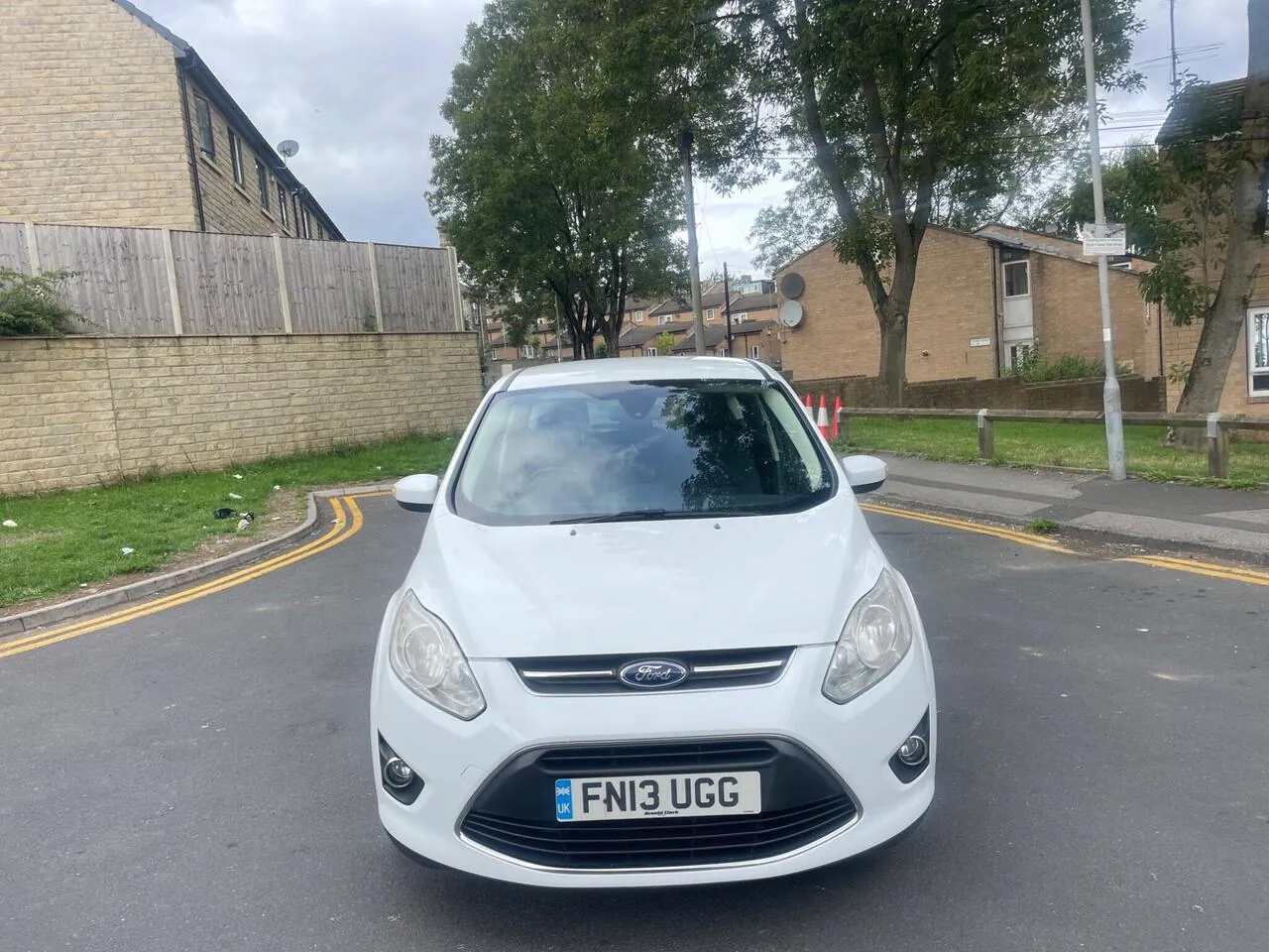 Ford C-Max 2013 photo 2