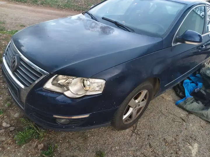 Volkswagen Passat 2006 photo 2
