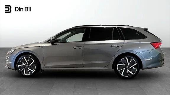 Skoda Octavia 2025 photo 2