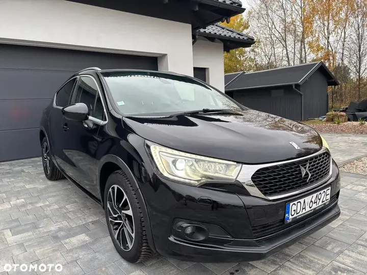 DS Automobiles Ds 4 2017 photo 2