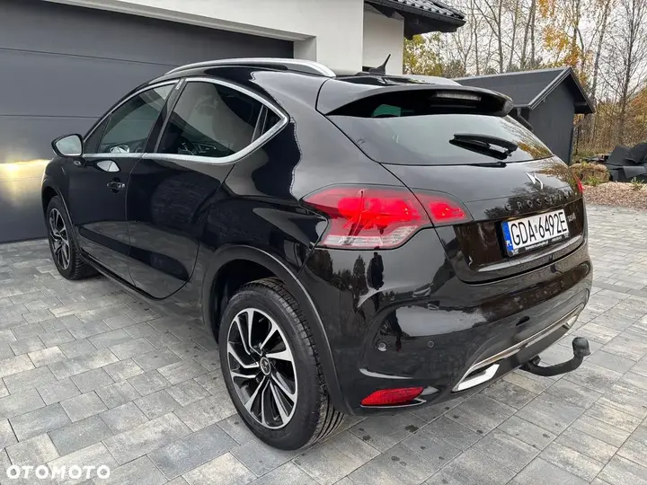 DS Automobiles Ds 4 2017 photo 3