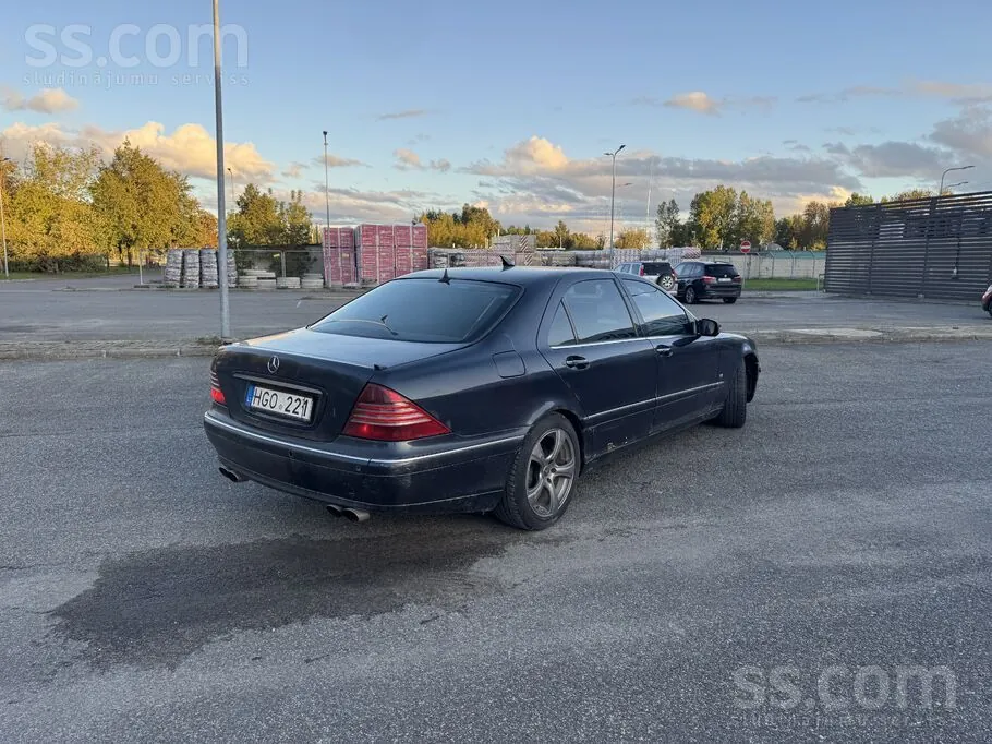 Mercedes-Benz S400 2001 photo 4