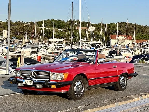 Mercedes-Benz 560 Sl