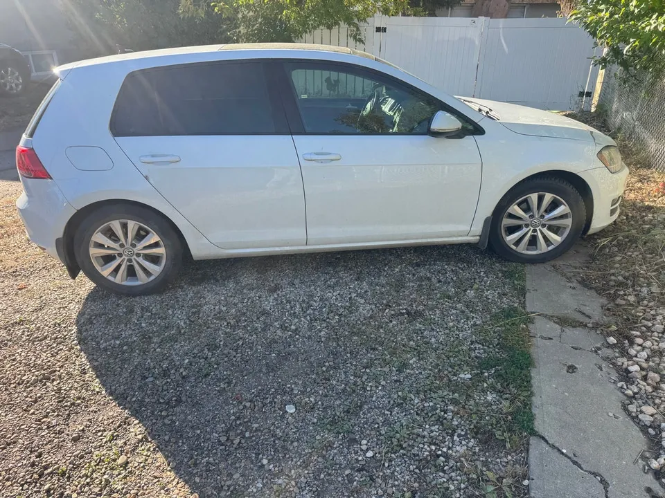 Volkswagen Golf 2015 photo 2