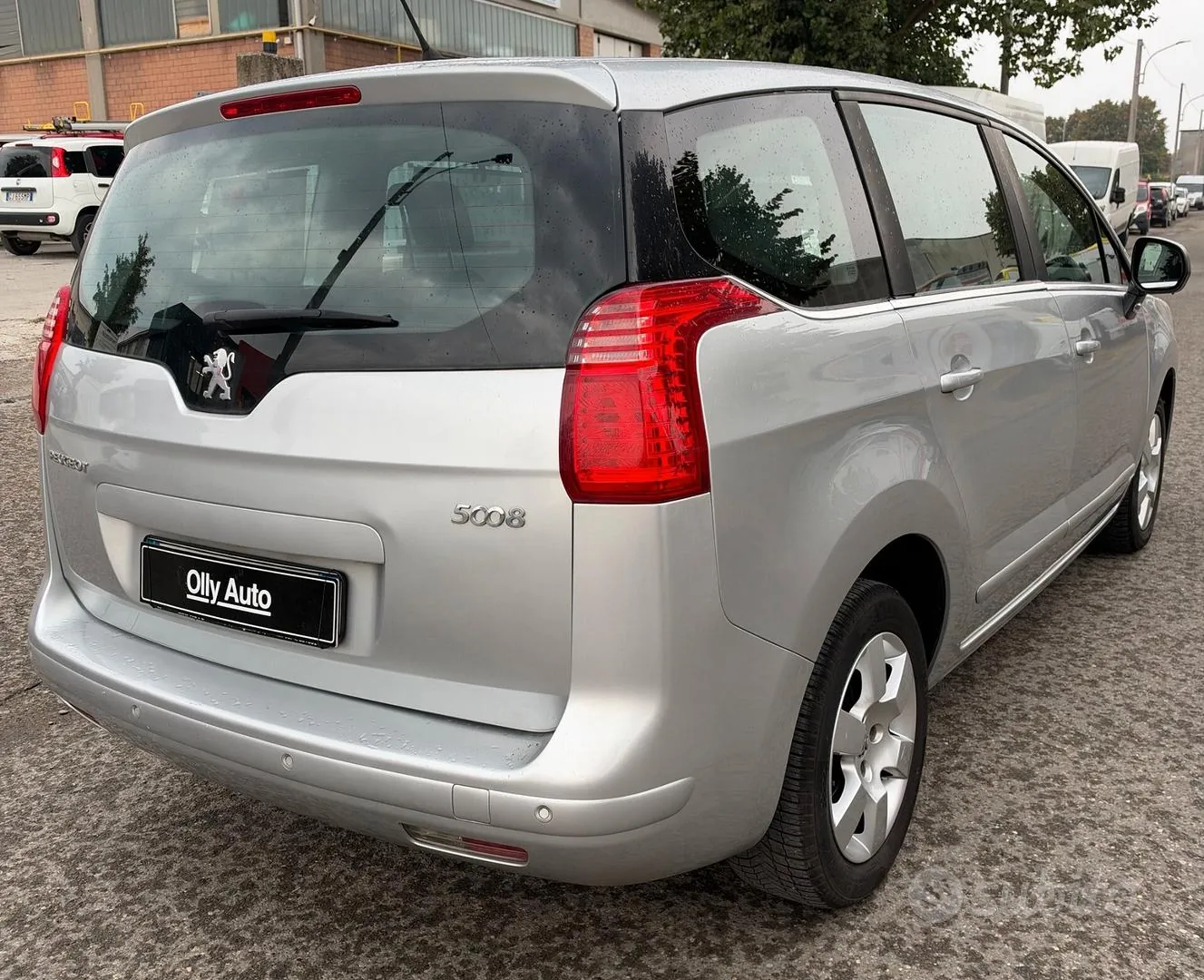 Peugeot 5008 2012 photo 5