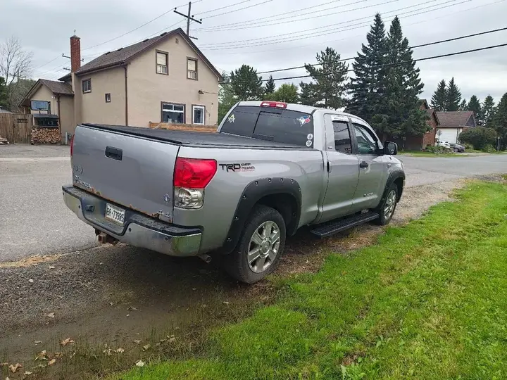 Toyota Tundra 2008 photo 3