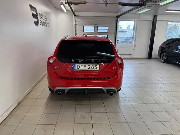 Volvo V60 2014 photo 4