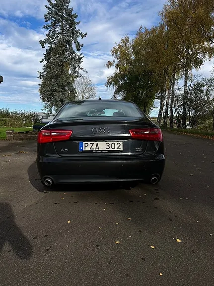 Audi A6 2012 photo 4