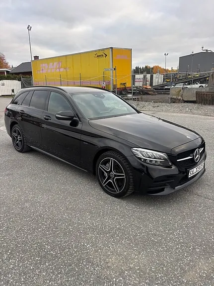Mercedes-Benz C300 2021 photo 4