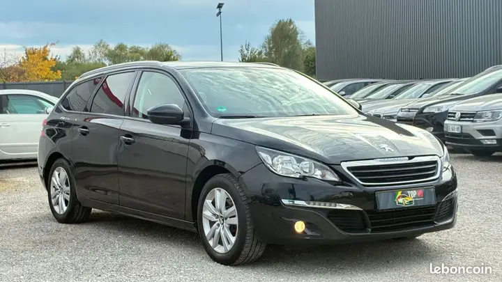 Peugeot 308 2015 photo 3
