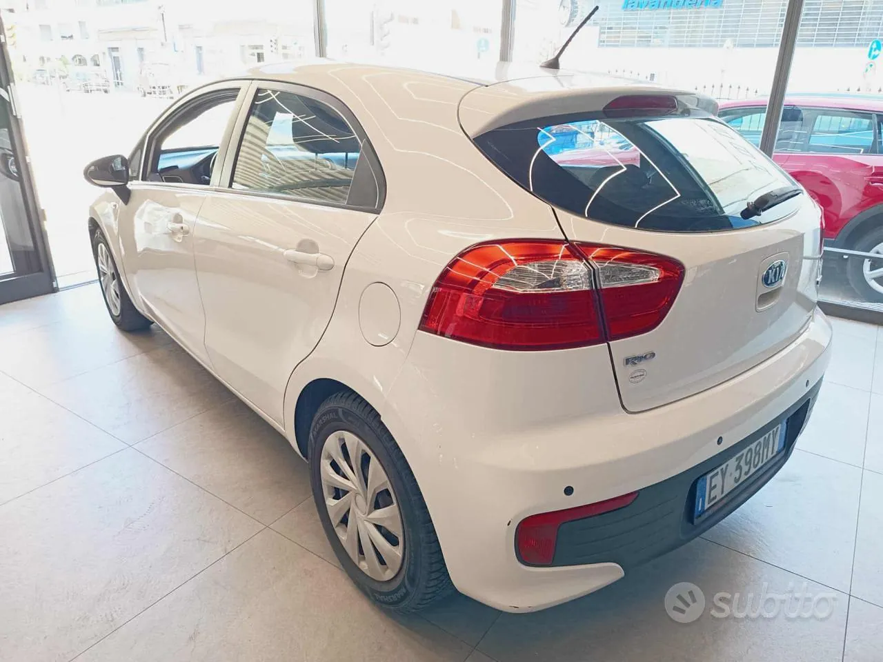 Kia Rio 2015 photo 4