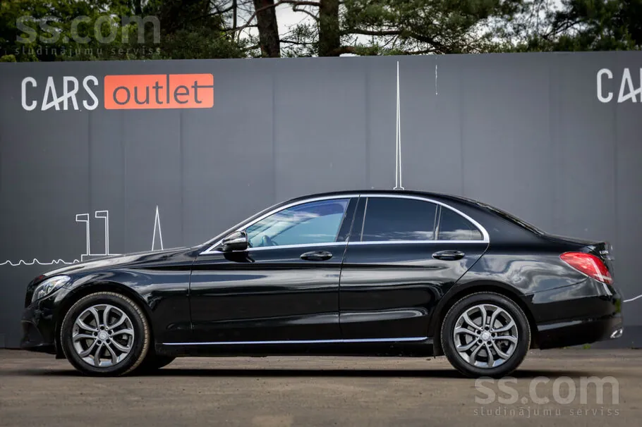 Mercedes-Benz C220 2016 photo 5