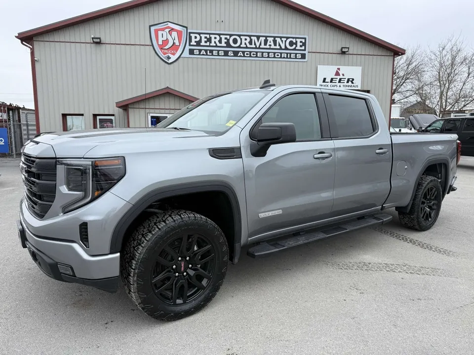 GMC Sierra 1500 2023 photo 3