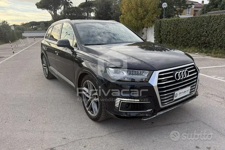Audi Q7 2017 photo 3