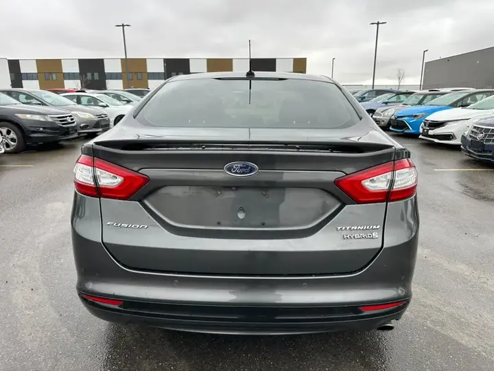Ford Fusion 2015 photo 5