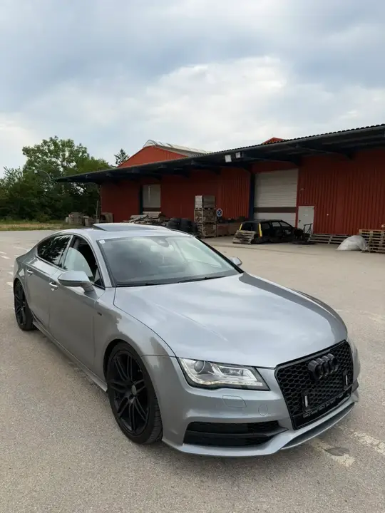 Audi A7 2011 photo 3
