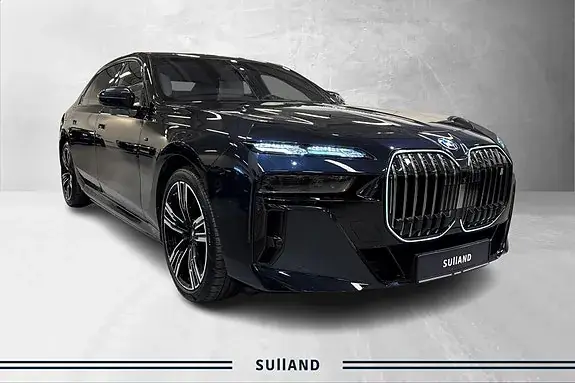 BMW I7 2023 photo 2