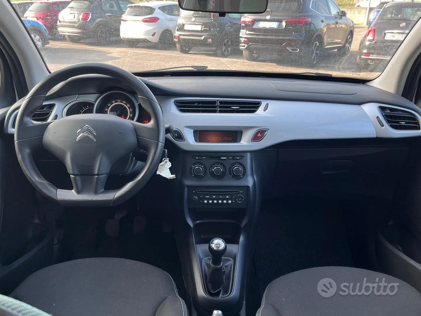 Citroen C3 2016 photo 2