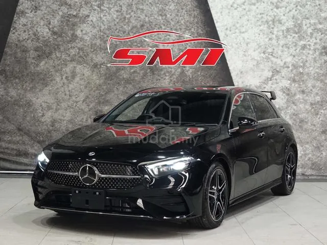 Mercedes-Benz A180