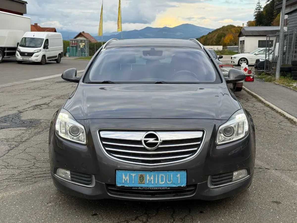 Opel Insignia 2009 photo 2