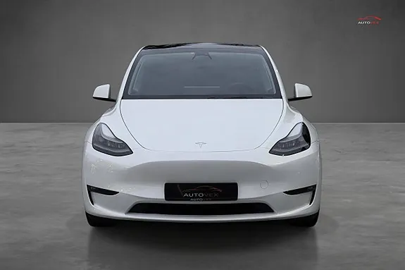 Tesla Model Y 2024 photo 2