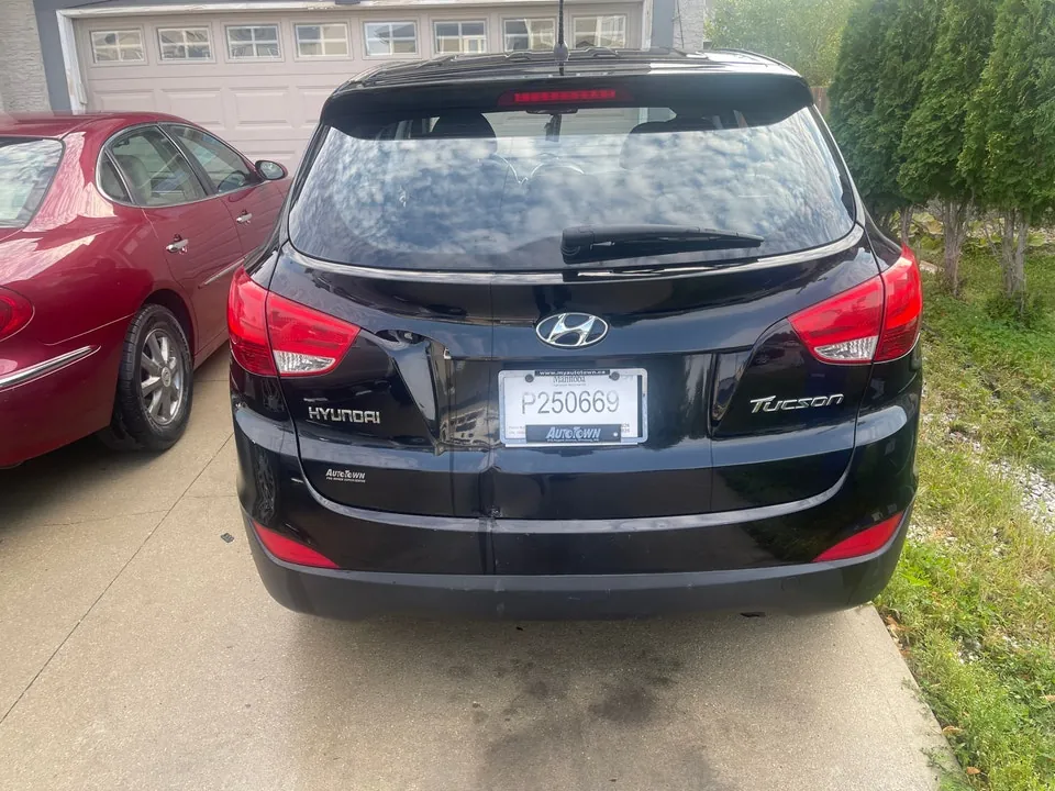 Hyundai Tucson 2011 photo 3