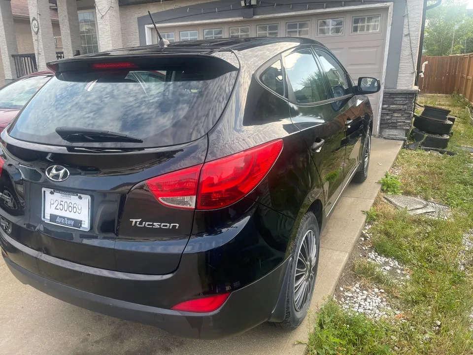 Hyundai Tucson 2011 photo 4