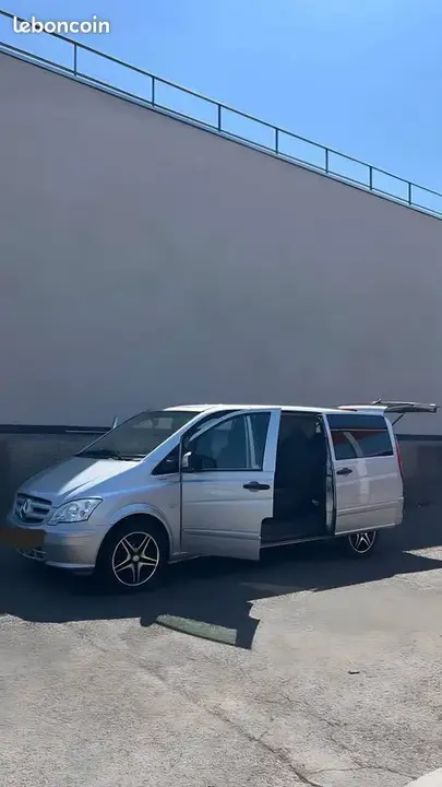 Mercedes-Benz Vito 2012 photo 4