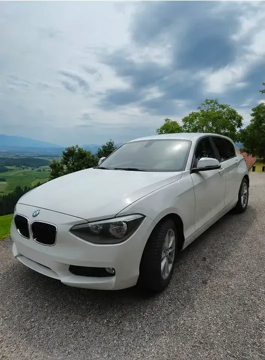 BMW 1 Series 2013 photo 2